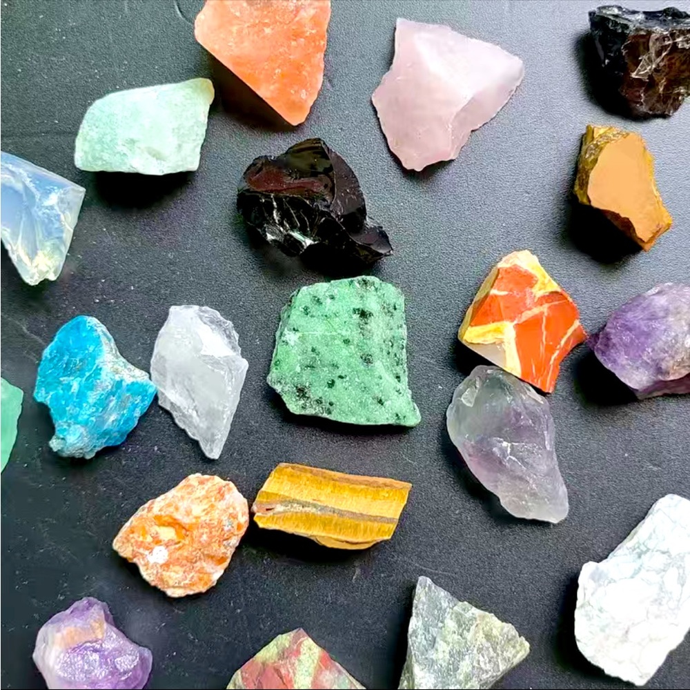 Tarot Reading + A Stone or Stones Chosen For Your Benefit & Based On Reading - Picture 12 of 14